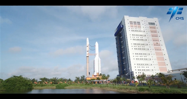 8K超高清!延时摄影看"问天"实验舱转运过程休闲区蓝鸢梦想 - Www.slyday.coM 8K超高清!延时摄影看"问天"实验舱转运过程休闲区蓝鸢梦想 - Www.slyday.coM