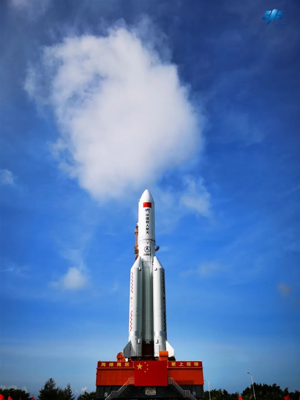 8K超高清!延时摄影看"问天"实验舱转运过程休闲区蓝鸢梦想 - Www.slyday.coM 8K超高清!延时摄影看"问天"实验舱转运过程休闲区蓝鸢梦想 - Www.slyday.coM