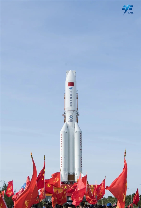 8K超高清!延时摄影看"问天"实验舱转运过程休闲区蓝鸢梦想 - Www.slyday.coM 8K超高清!延时摄影看"问天"实验舱转运过程休闲区蓝鸢梦想 - Www.slyday.coM