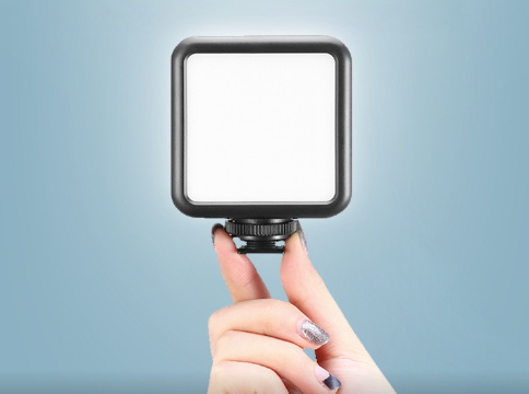 最低两位数,如何最快拉近你与自媒体博主的距离休闲区蓝鸢梦想 - Www.slyday.coM 最低两位数,如何最快拉近你与自媒体博主的距离休闲区蓝鸢梦想 - Www.slyday.coM