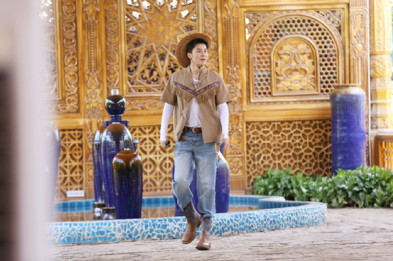 《奔跑吧》走进吐鲁番打造“大漠落日限定舞台”,兄弟团挑战蔡徐坤新歌舞蹈休闲区蓝鸢梦想 - Www.slyday.coM 《奔跑吧》走进吐鲁番打造“大漠落日限定舞台”,兄弟团挑战蔡徐坤新歌舞蹈休闲区蓝鸢梦想 - Www.slyday.coM