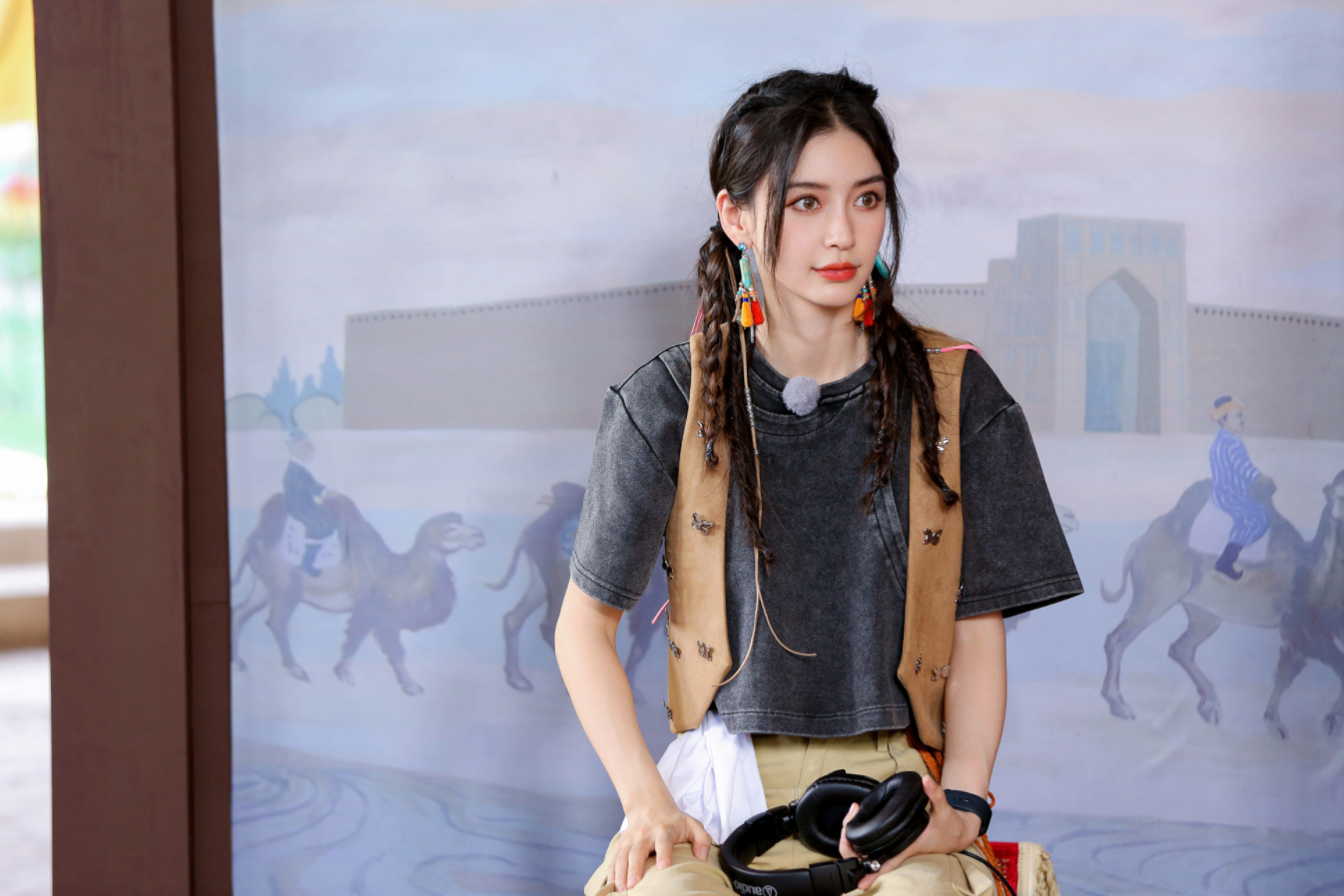 《奔跑吧》走进吐鲁番,兄弟团挑战蔡徐坤新歌舞蹈休闲区蓝鸢梦想 - Www.slyday.coM 《奔跑吧》走进吐鲁番,兄弟团挑战蔡徐坤新歌舞蹈休闲区蓝鸢梦想 - Www.slyday.coM