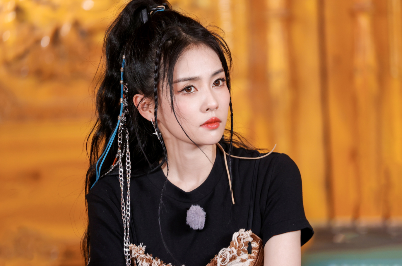 《奔跑吧》走进吐鲁番,兄弟团挑战蔡徐坤新歌舞蹈休闲区蓝鸢梦想 - Www.slyday.coM 《奔跑吧》走进吐鲁番,兄弟团挑战蔡徐坤新歌舞蹈休闲区蓝鸢梦想 - Www.slyday.coM