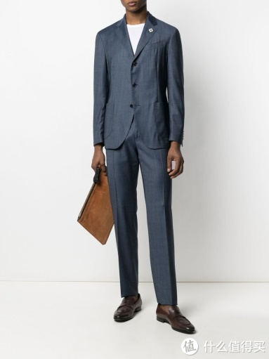 头部大牌西服为啥那么贵?除了品牌溢价原来还有这么多学问!别杠,杠就是我说的不对!休闲区蓝鸢梦想 - Www.slyday.coM 头部大牌西服为啥那么贵?除了品牌溢价原来还有这么多学问!别杠,杠就是我说的不对!休闲区蓝鸢梦想 - Www.slyday.coM