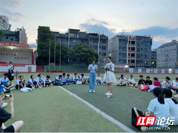 七月,江华二中学生收到了来自211和985高校的“学习宝典”休闲区蓝鸢梦想 - Www.slyday.coM 七月,江华二中学生收到了来自211和985高校的“学习宝典”休闲区蓝鸢梦想 - Www.slyday.coM