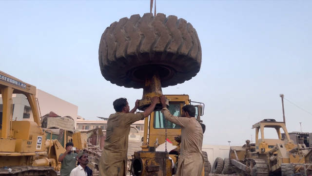 巴基斯坦人修车，我居然没快进的看完了