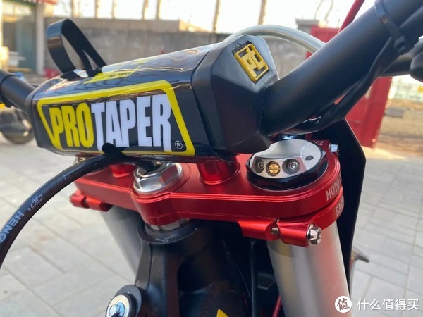 最野的男人爱玩啥?车评人为何被二年级学生吊打!休闲区蓝鸢梦想 - Www.slyday.coM 最野的男人爱玩啥?车评人为何被二年级学生吊打!休闲区蓝鸢梦想 - Www.slyday.coM