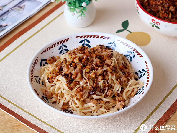 二伏吃面少不了这酱菜,少油少盐健康美味,比买的好吃又实惠休闲区蓝鸢梦想 - Www.slyday.coM 二伏吃面少不了这酱菜,少油少盐健康美味,比买的好吃又实惠休闲区蓝鸢梦想 - Www.slyday.coM