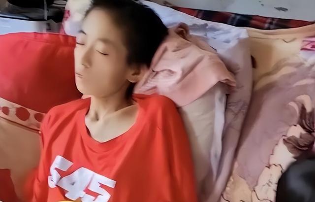 29岁网红生四胎后患癌,不仅被丈夫利用捞金,身上长蛆还不给治休闲区蓝鸢梦想 - Www.slyday.coM 29岁网红生四胎后患癌,不仅被丈夫利用捞金,身上长蛆还不给治休闲区蓝鸢梦想 - Www.slyday.coM