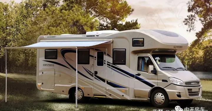 9月2日郑州房车展——中天房车领航者驭风三拓版，世界成为后花园