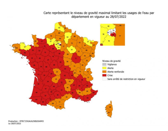 法国93个省份进入干旱预警状态