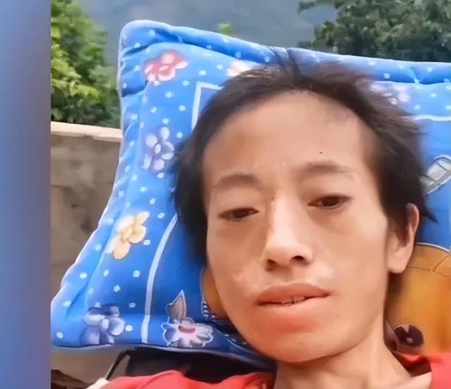 29岁网红生四胎后患癌,不仅被丈夫利用捞金,身上长蛆还不给治休闲区蓝鸢梦想 - Www.slyday.coM 29岁网红生四胎后患癌,不仅被丈夫利用捞金,身上长蛆还不给治休闲区蓝鸢梦想 - Www.slyday.coM