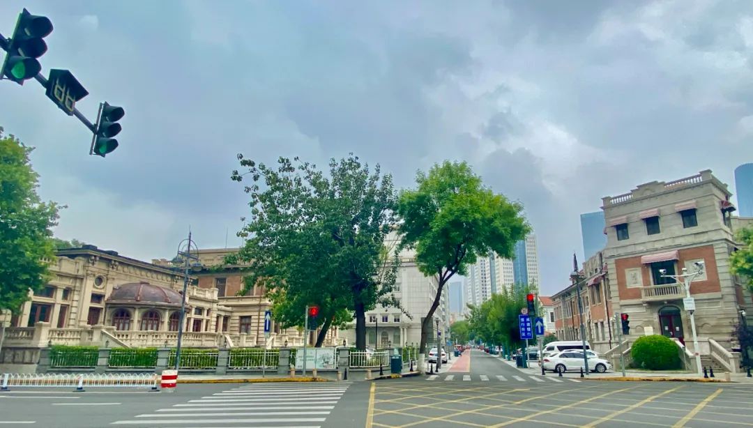 暗战、密会、搭伙……意风区百年前的邻里关系,剧本都不敢这么写!休闲区蓝鸢梦想 - Www.slyday.coM 暗战、密会、搭伙……意风区百年前的邻里关系,剧本都不敢这么写!休闲区蓝鸢梦想 - Www.slyday.coM