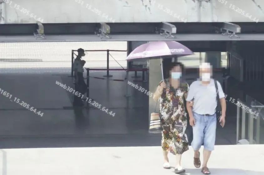 上海花甲阿姨交20位男友,第一次见面就要回家约会,途经水果店消费上千元...休闲区蓝鸢梦想 - Www.slyday.coM 上海花甲阿姨交20位男友,第一次见面就要回家约会,途经水果店消费上千元...休闲区蓝鸢梦想 - Www.slyday.coM