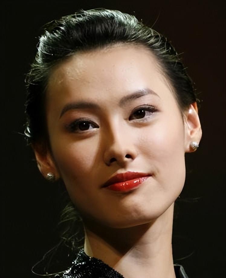 太长脸了这7位女明星都是大长脸却美得很高级