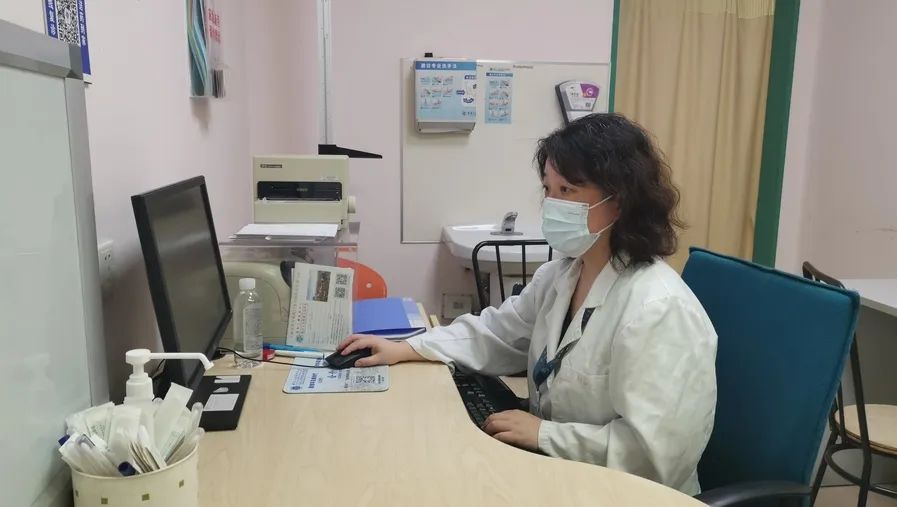 这个门诊火上全国热搜!一号难求!休闲区蓝鸢梦想 - Www.slyday.coM 这个门诊火上全国热搜!一号难求!休闲区蓝鸢梦想 - Www.slyday.coM