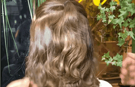 姐妹们听句劝吧,头发干到像枯草了,还只用护发素养发是行不通的…休闲区蓝鸢梦想 - Www.slyday.coM 姐妹们听句劝吧,头发干到像枯草了,还只用护发素养发是行不通的…休闲区蓝鸢梦想 - Www.slyday.coM