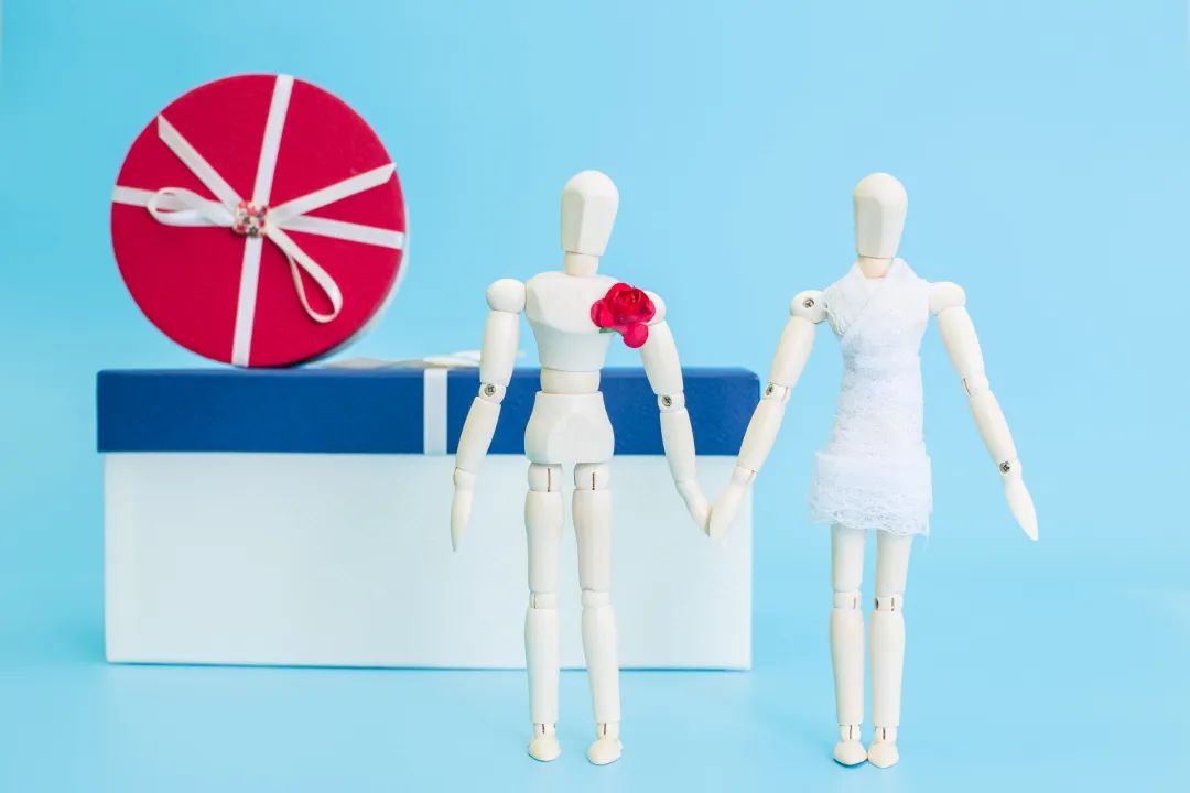 这本讲出轨的书,其实是在教我们如何长期恋爱休闲区蓝鸢梦想 - Www.slyday.coM 这本讲出轨的书,其实是在教我们如何长期恋爱休闲区蓝鸢梦想 - Www.slyday.coM