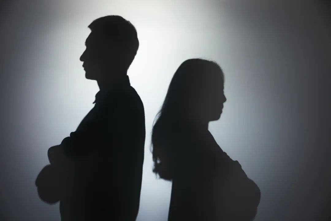 这本讲出轨的书,其实是在教我们如何长期恋爱休闲区蓝鸢梦想 - Www.slyday.coM 这本讲出轨的书,其实是在教我们如何长期恋爱休闲区蓝鸢梦想 - Www.slyday.coM