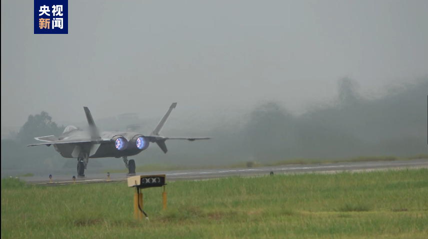 抵近慑压、多向进逼!东部战区台岛周边联合演训,现场图片来了!休闲区蓝鸢梦想 - Www.slyday.coM 抵近慑压、多向进逼!东部战区台岛周边联合演训,现场图片来了!休闲区蓝鸢梦想 - Www.slyday.coM