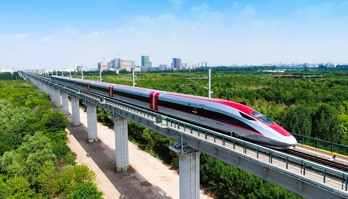 《《im钱包授权转账》雅万高铁高速动车组在青岛下线，即将运往印尼|高铁》