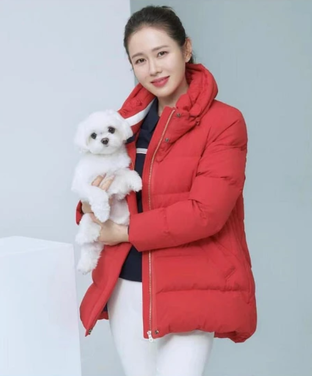 孙艺珍怀孕已超四个月,近照曝光肚子凸起明显,还用手护住肚中宝宝休闲区蓝鸢梦想 - Www.slyday.coM 孙艺珍怀孕已超四个月,近照曝光肚子凸起明显,还用手护住肚中宝宝休闲区蓝鸢梦想 - Www.slyday.coM