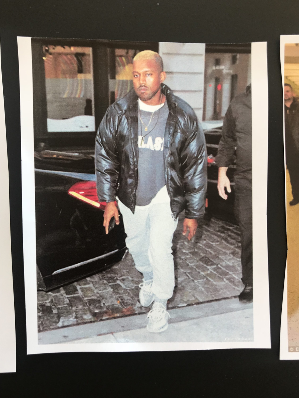 因为借衣服不还,Kanye成了老赖休闲区蓝鸢梦想 - Www.slyday.coM 因为借衣服不还,Kanye成了老赖休闲区蓝鸢梦想 - Www.slyday.coM