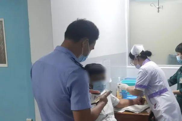 兄弟打架被抓派出所,男子放心不下酒驾去“接”他……休闲区蓝鸢梦想 - Www.slyday.coM 兄弟打架被抓派出所,男子放心不下酒驾去“接”他……休闲区蓝鸢梦想 - Www.slyday.coM