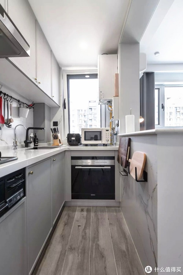 小姨子的独居生活,60㎡装出两房+衣帽间,一个人住真爽休闲区蓝鸢梦想 - Www.slyday.coM 小姨子的独居生活,60㎡装出两房+衣帽间,一个人住真爽休闲区蓝鸢梦想 - Www.slyday.coM