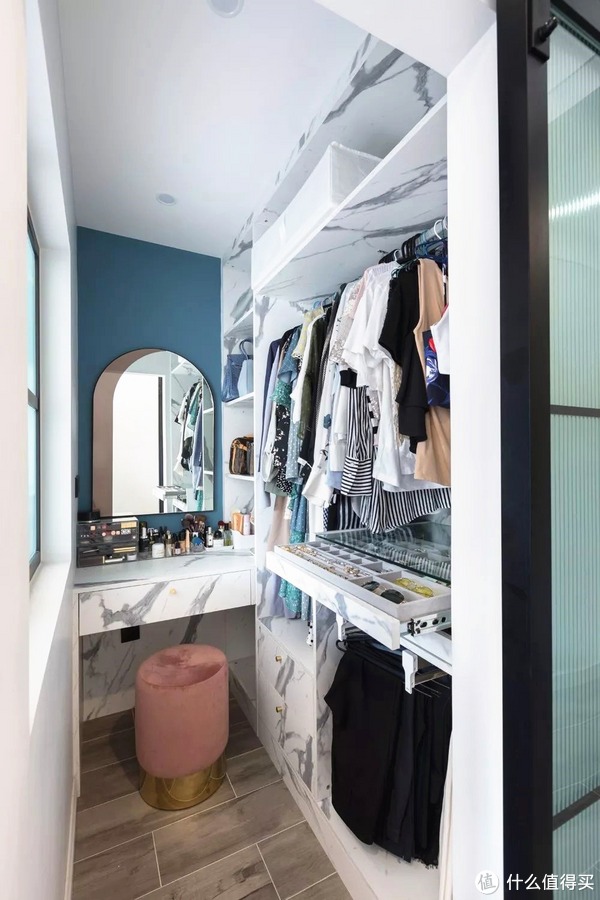 小姨子的独居生活,60㎡装出两房+衣帽间,一个人住真爽休闲区蓝鸢梦想 - Www.slyday.coM 小姨子的独居生活,60㎡装出两房+衣帽间,一个人住真爽休闲区蓝鸢梦想 - Www.slyday.coM