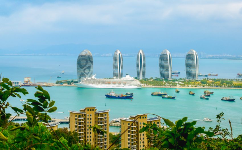 疫情致8万游客滞留三亚,所有航班被要求取消、禁售离开三亚动车组列车、酒店半价续住休闲区蓝鸢梦想 - Www.slyday.coM 疫情致8万游客滞留三亚,所有航班被要求取消、禁售离开三亚动车组列车、酒店半价续住休闲区蓝鸢梦想 - Www.slyday.coM