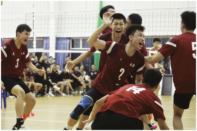 第十八届中国中学生排球联赛太原两校包揽男女组冠军,山西省中学生三大球男子项目首个冠军至此诞生休闲区蓝鸢梦想 - Www.slyday.coM 第十八届中国中学生排球联赛太原两校包揽男女组冠军,山西省中学生三大球男子项目首个冠军至此诞生休闲区蓝鸢梦想 - Www.slyday.coM