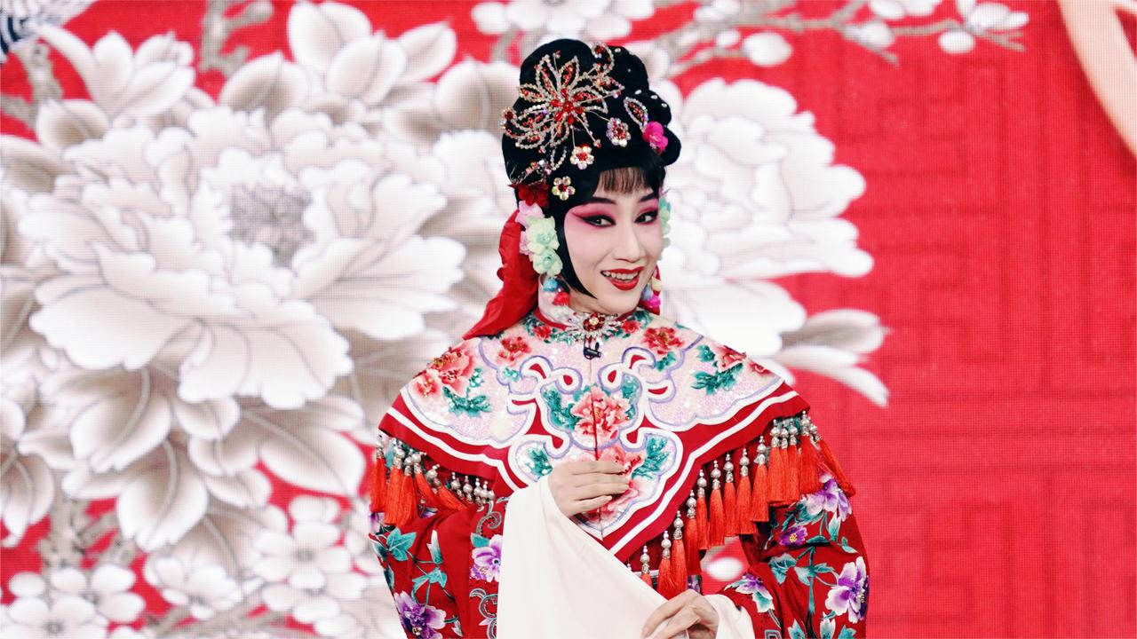 京剧红娘张佳春