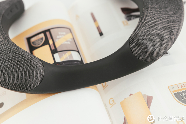 挂在脖子上的家庭影院是什么体验?索尼颈挂式音箱SRS休闲区蓝鸢梦想 - Www.slyday.coM 挂在脖子上的家庭影院是什么体验?索尼颈挂式音箱SRS休闲区蓝鸢梦想 - Www.slyday.coM