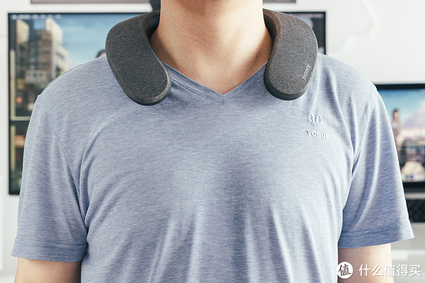 挂在脖子上的家庭影院是什么体验?索尼颈挂式音箱SRS休闲区蓝鸢梦想 - Www.slyday.coM 挂在脖子上的家庭影院是什么体验?索尼颈挂式音箱SRS休闲区蓝鸢梦想 - Www.slyday.coM