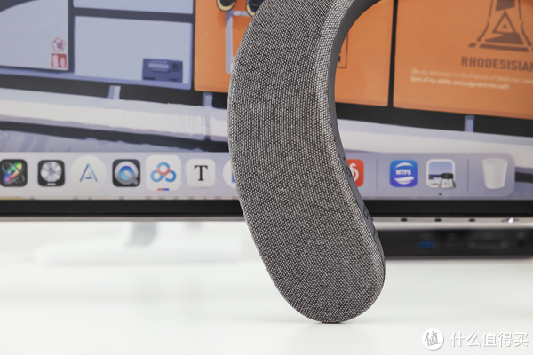 挂在脖子上的家庭影院是什么体验?索尼颈挂式音箱SRS休闲区蓝鸢梦想 - Www.slyday.coM 挂在脖子上的家庭影院是什么体验?索尼颈挂式音箱SRS休闲区蓝鸢梦想 - Www.slyday.coM