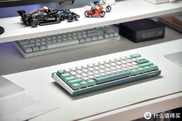完全拆解,这就是你们想要的好看、极简机械键盘,看你还买不买休闲区蓝鸢梦想 - Www.slyday.coM 完全拆解,这就是你们想要的好看、极简机械键盘,看你还买不买休闲区蓝鸢梦想 - Www.slyday.coM