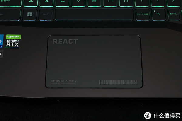 与REACT一起战斗:微星神枪手15 彩虹六号:异种联名款游戏笔记本18 与REACT一起战斗:微星神枪手15 彩虹六号:异种联名款游戏笔记本