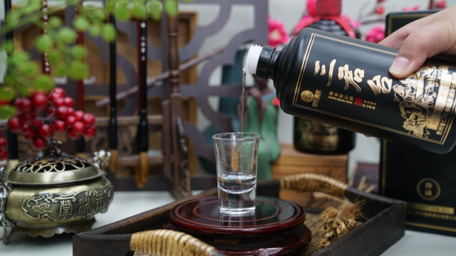 不管手头多紧,也别喝这几种酒,早就被酒友拉进给黑名单了休闲区蓝鸢梦想 - Www.slyday.coM 不管手头多紧,也别喝这几种酒,早就被酒友拉进给黑名单了休闲区蓝鸢梦想 - Www.slyday.coM