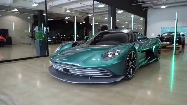 全新混动超跑阿斯顿马丁Valhalla……