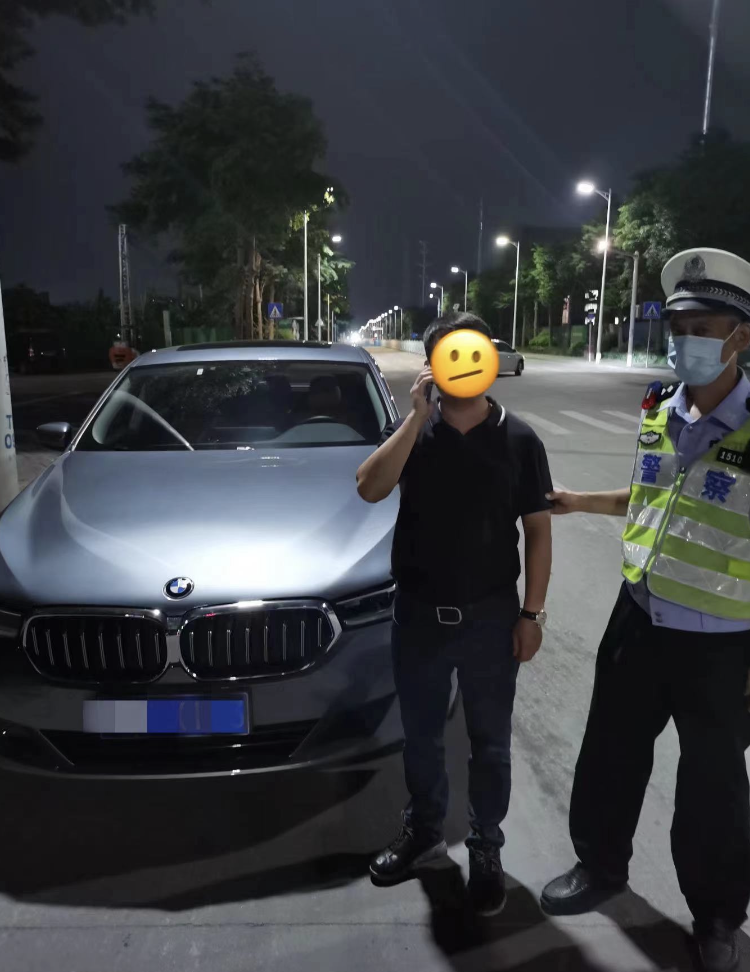 男子坚称没喝酒,最后却被查二次酒驾?休闲区蓝鸢梦想 - Www.slyday.coM 男子坚称没喝酒,最后却被查二次酒驾?休闲区蓝鸢梦想 - Www.slyday.coM