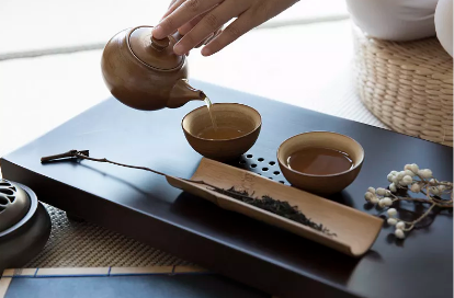 常喝这4种水真的很伤身!每天8杯水,并不适合所有人休闲区蓝鸢梦想 - Www.slyday.coM 常喝这4种水真的很伤身!每天8杯水,并不适合所有人休闲区蓝鸢梦想 - Www.slyday.coM