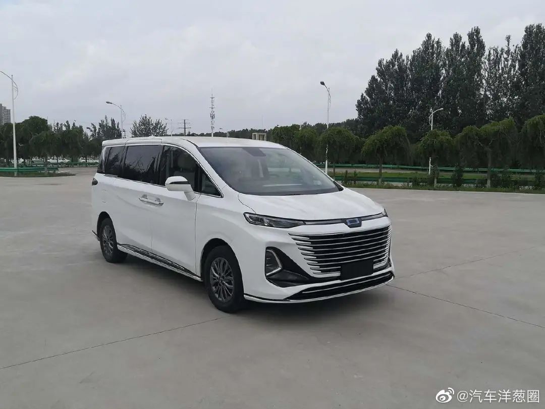 车长5米2,红旗MPV价格曝光,土豪不用再买埃尔法了!休闲区蓝鸢梦想 - Www.slyday.coM 车长5米2,红旗MPV价格曝光,土豪不用再买埃尔法了!休闲区蓝鸢梦想 - Www.slyday.coM