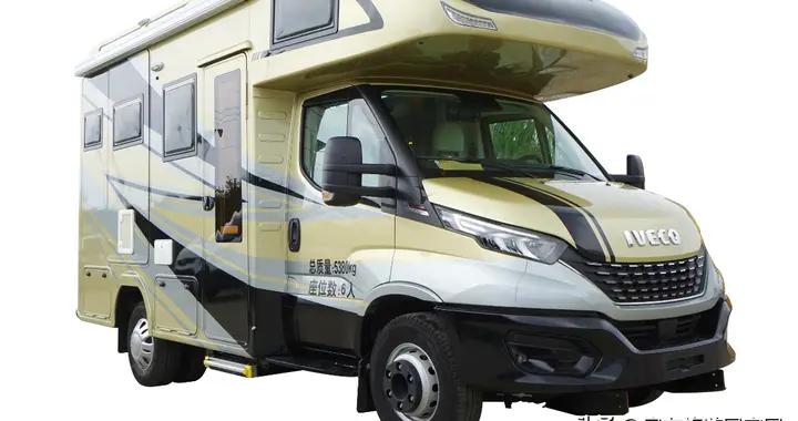 9月2日郑州房车展：中意房车极致双拓进口依维柯版，引领先锋潮流