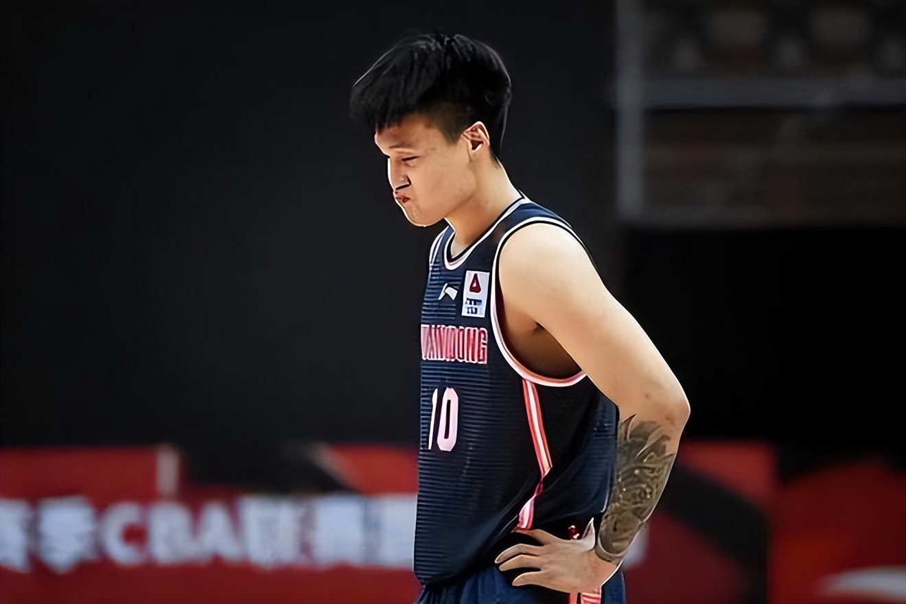 上海记者突然“爆料”？于情于理赵睿都不会考虑去澳洲打球！