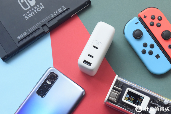 一带三,出门带它就够了!IDMIX 140W氮化镓充电器体验休闲区蓝鸢梦想 - Www.slyday.coM 一带三,出门带它就够了!IDMIX 140W氮化镓充电器体验休闲区蓝鸢梦想 - Www.slyday.coM