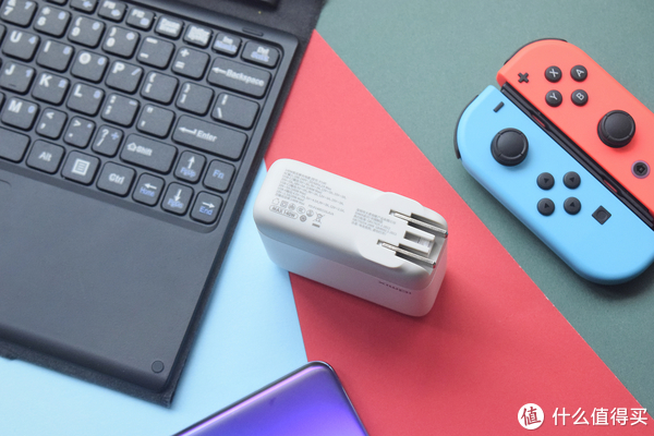 一带三,出门带它就够了!IDMIX 140W氮化镓充电器体验休闲区蓝鸢梦想 - Www.slyday.coM 一带三,出门带它就够了!IDMIX 140W氮化镓充电器体验休闲区蓝鸢梦想 - Www.slyday.coM