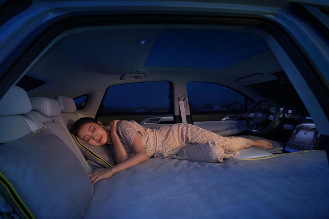 深蓝SL03/零跑C01/海豹/小鹏P5,国产最好的中级车会是谁?