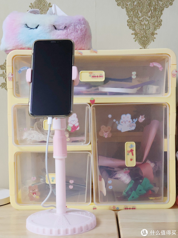 6岁女孩的桌面好物,成年人看了羡慕得要哭休闲区蓝鸢梦想 - Www.slyday.coM 6岁女孩的桌面好物,成年人看了羡慕得要哭休闲区蓝鸢梦想 - Www.slyday.coM