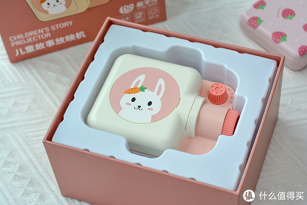 可以装进口袋的早教好帮手——趣学伴绘本故事放映机休闲区蓝鸢梦想 - Www.slyday.coM 可以装进口袋的早教好帮手——趣学伴绘本故事放映机休闲区蓝鸢梦想 - Www.slyday.coM